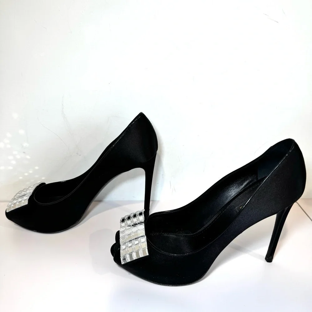 Louis Vuitton Music Hall Black Satin Peep Toe Heel W Mirror Crystal Logo Sz 38.5